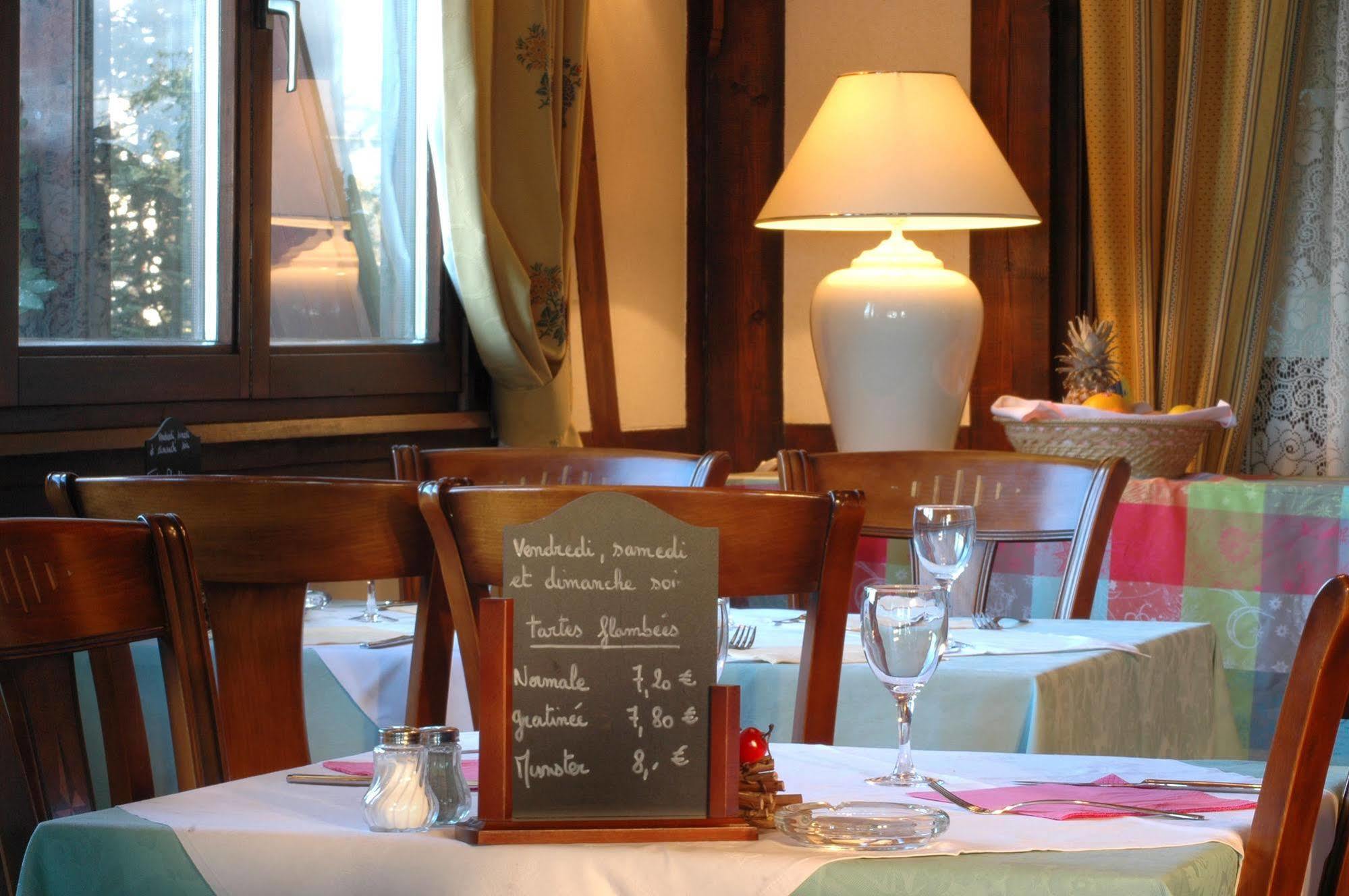 Sud Hotel Huttenheim Bagian luar foto